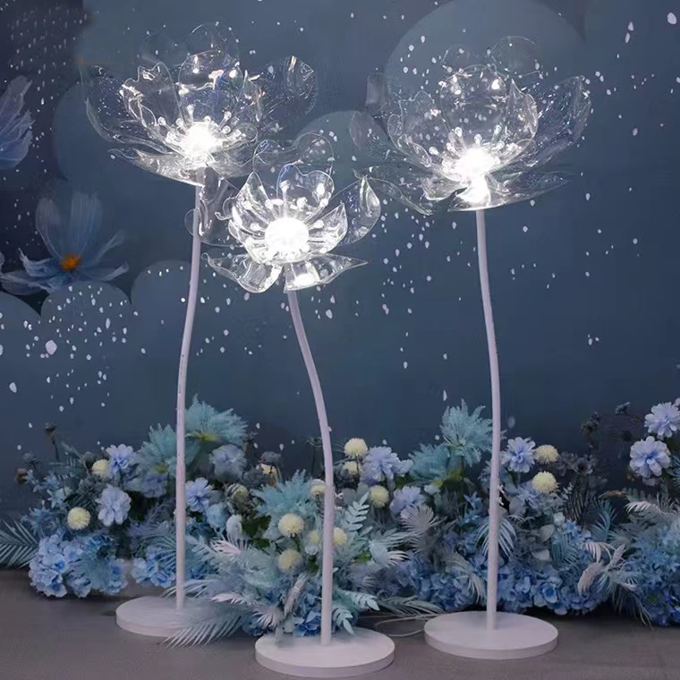 Metal dDessert racks for weddings and parties